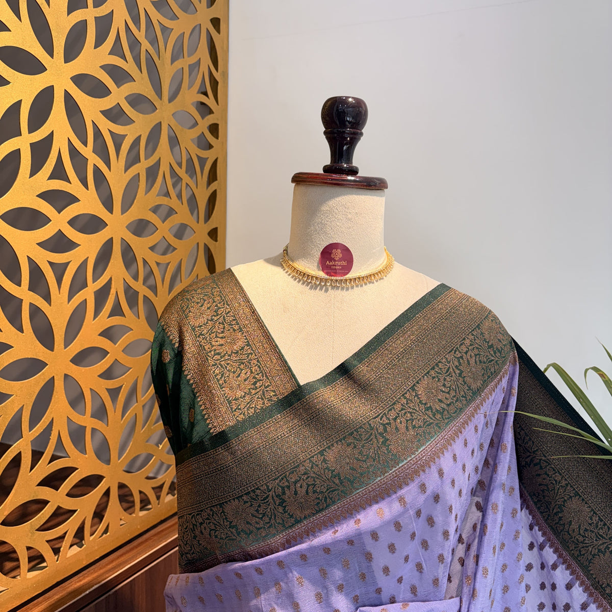 Lavender Georgette Semi Banarasi Saree – woven (zari) work