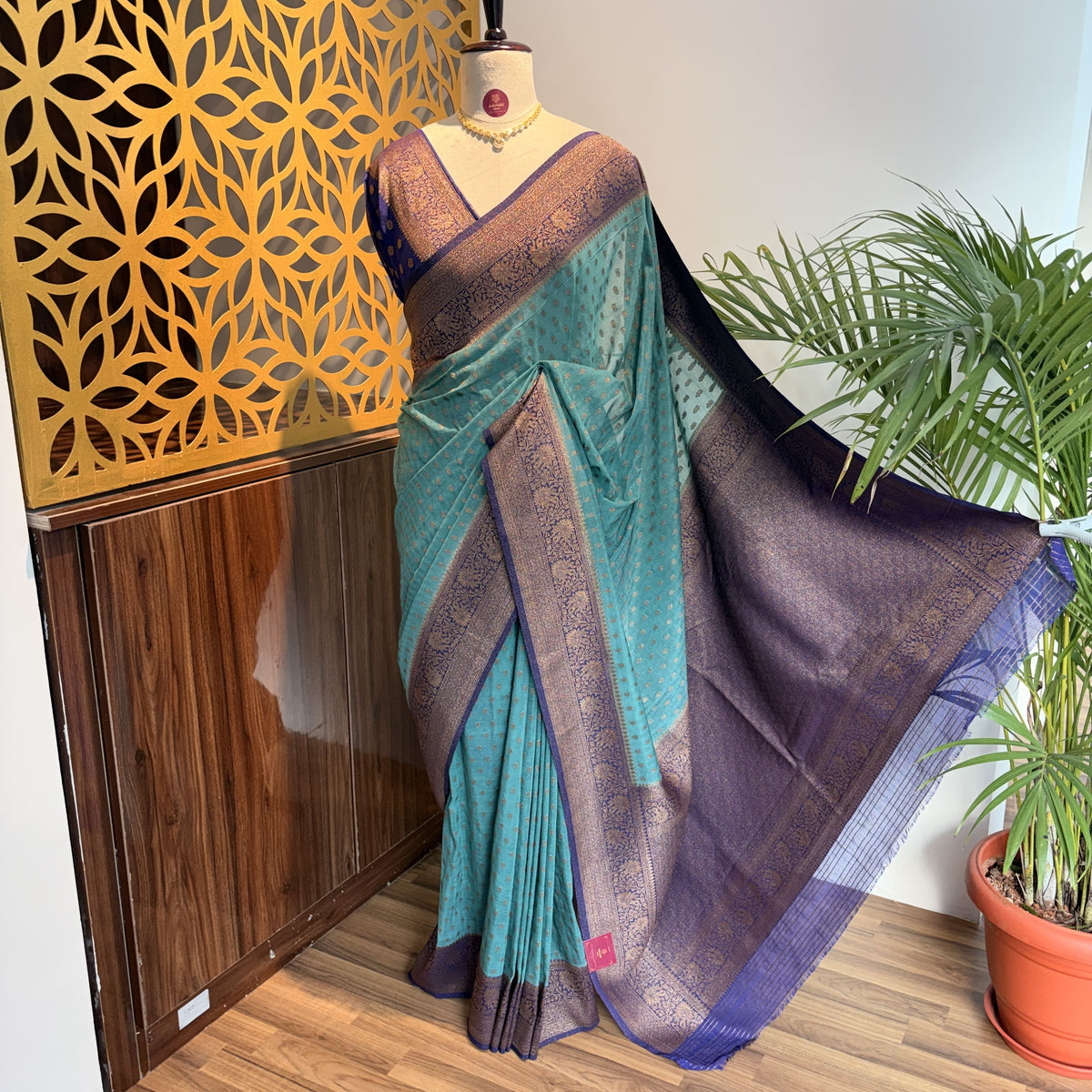Sea Green Georgette Semi Banarasi Saree – woven (zari) work