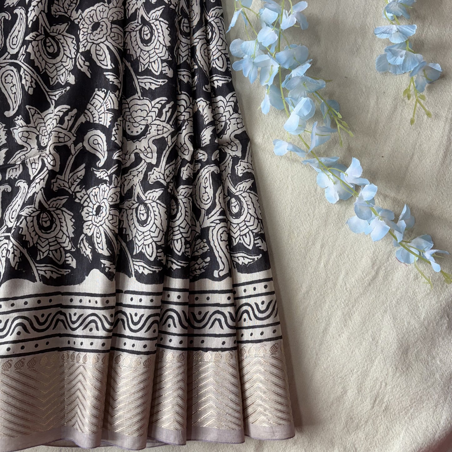 Black Maheshwari Cotton Saree