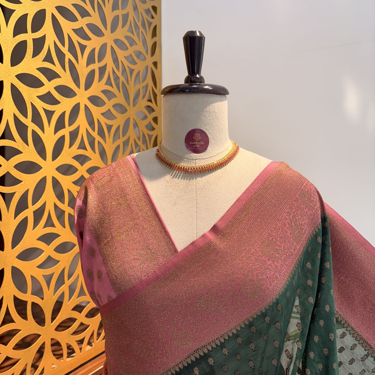 Green Georgette Semi Banarasi Saree – woven (zari) work