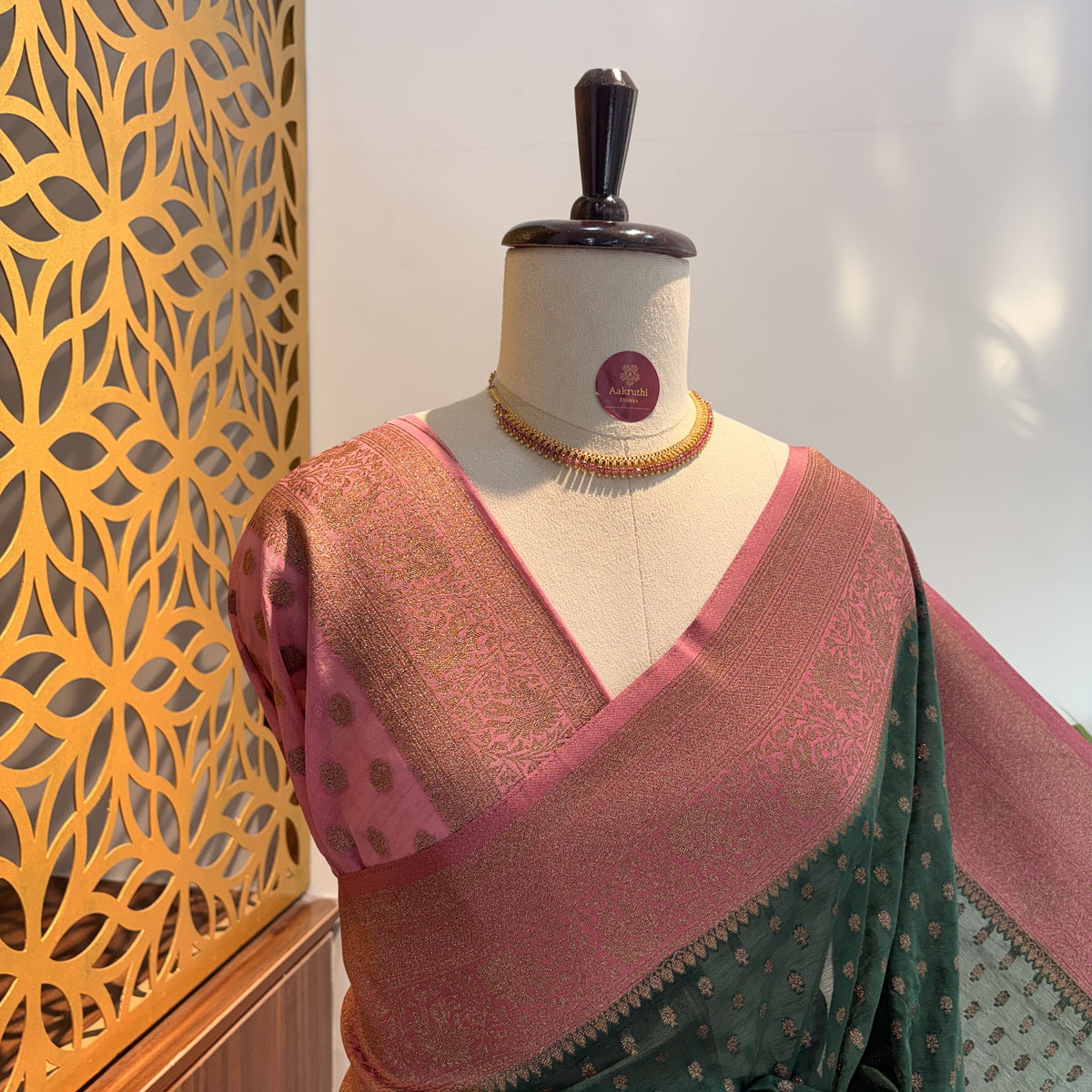 Green Georgette Semi Banarasi Saree – woven (zari) work