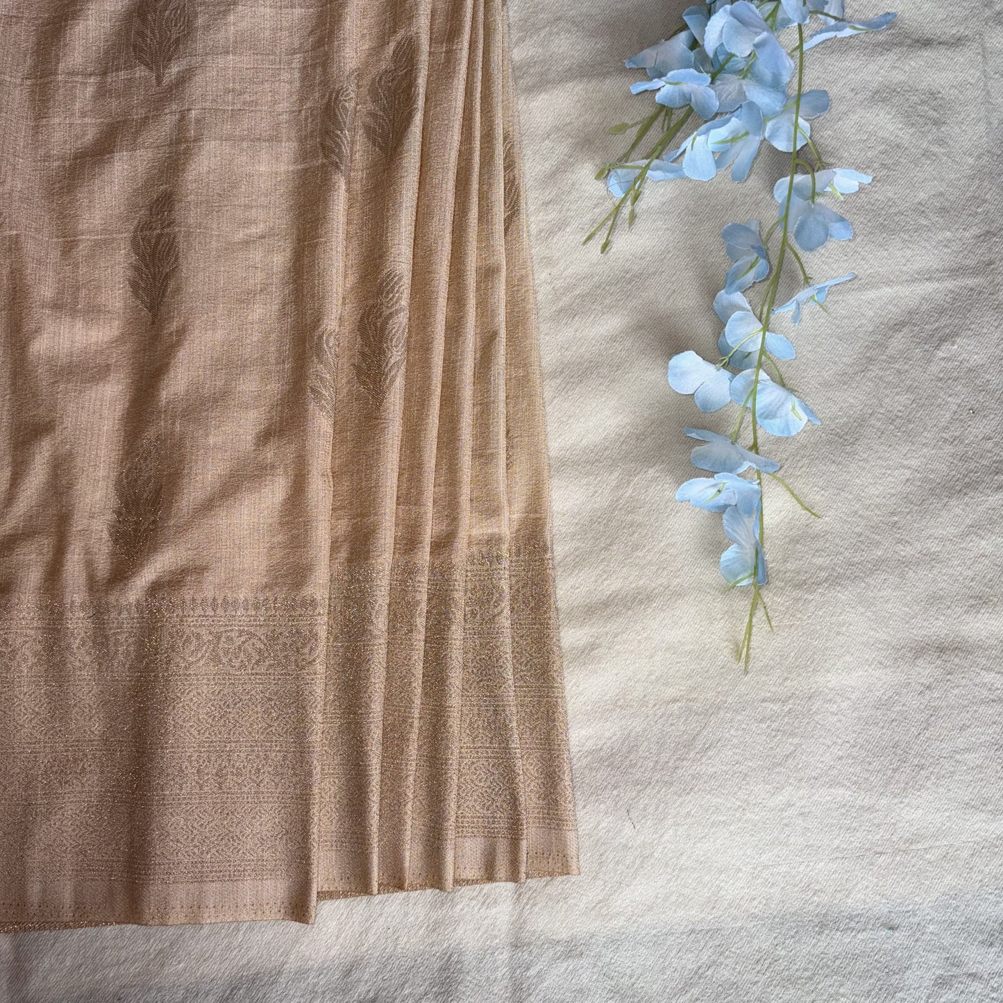 Cream Banarasi Semi Matka Silk Saree