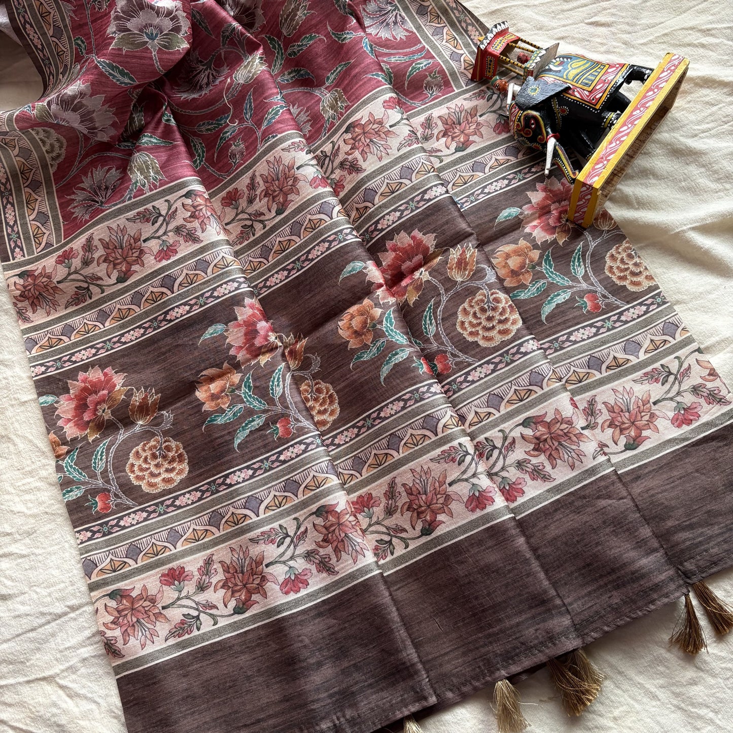 Pink Semi Tussar Printed Saree